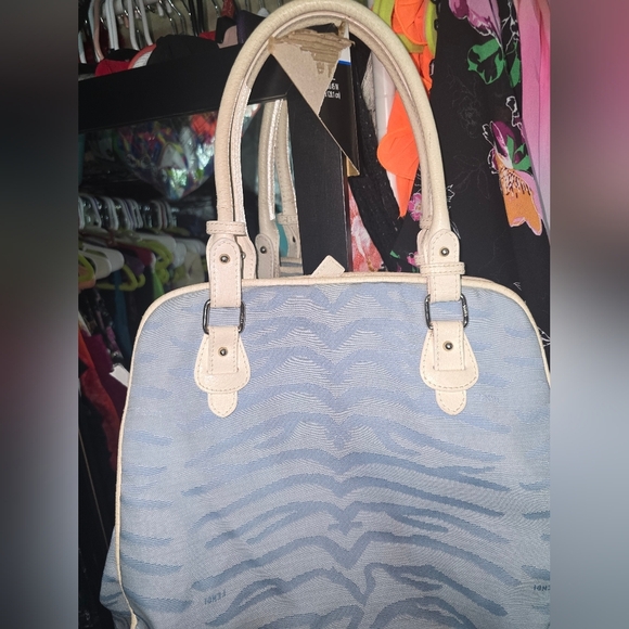 ๐๐๐๐NEED GONE TAKN OFFERS RARE vintage Authentic Tiger striped Fendi tote - Picture 10 of 14